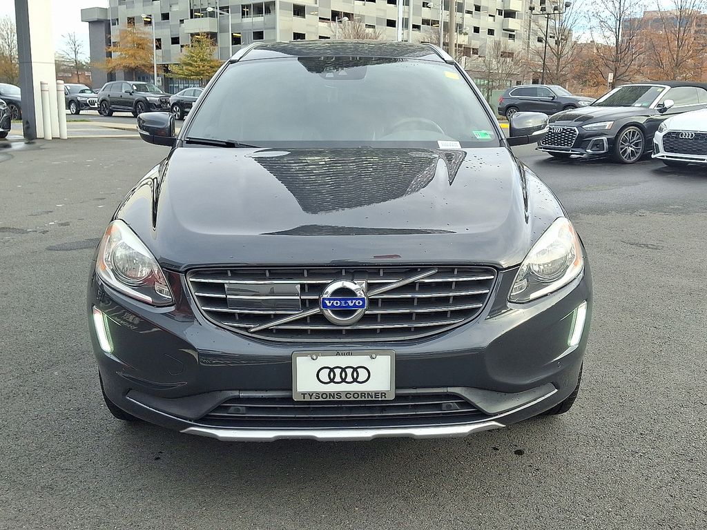 Thumbnail: 2015 Volvo XC60 - 2