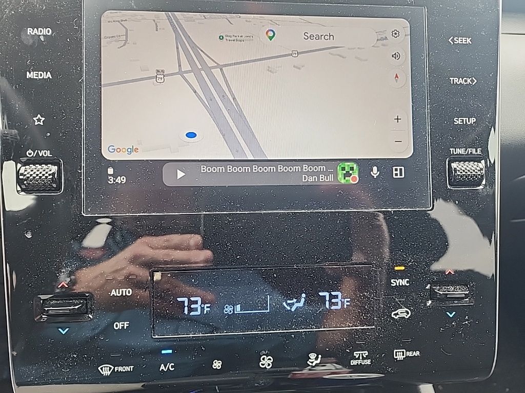 View vehicle photo 7