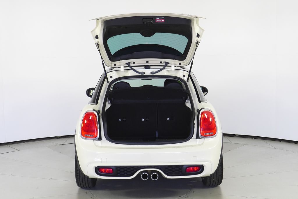 Thumbnail: 2015 MINI Cooper - 10