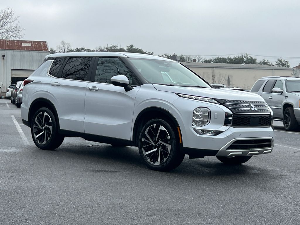 2024 Mitsubishi Outlander SE S-AWC