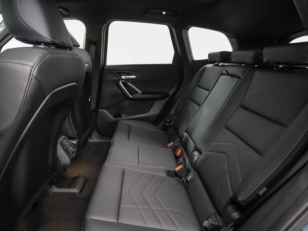 Thumbnail: 2026 BMW X1 - 22