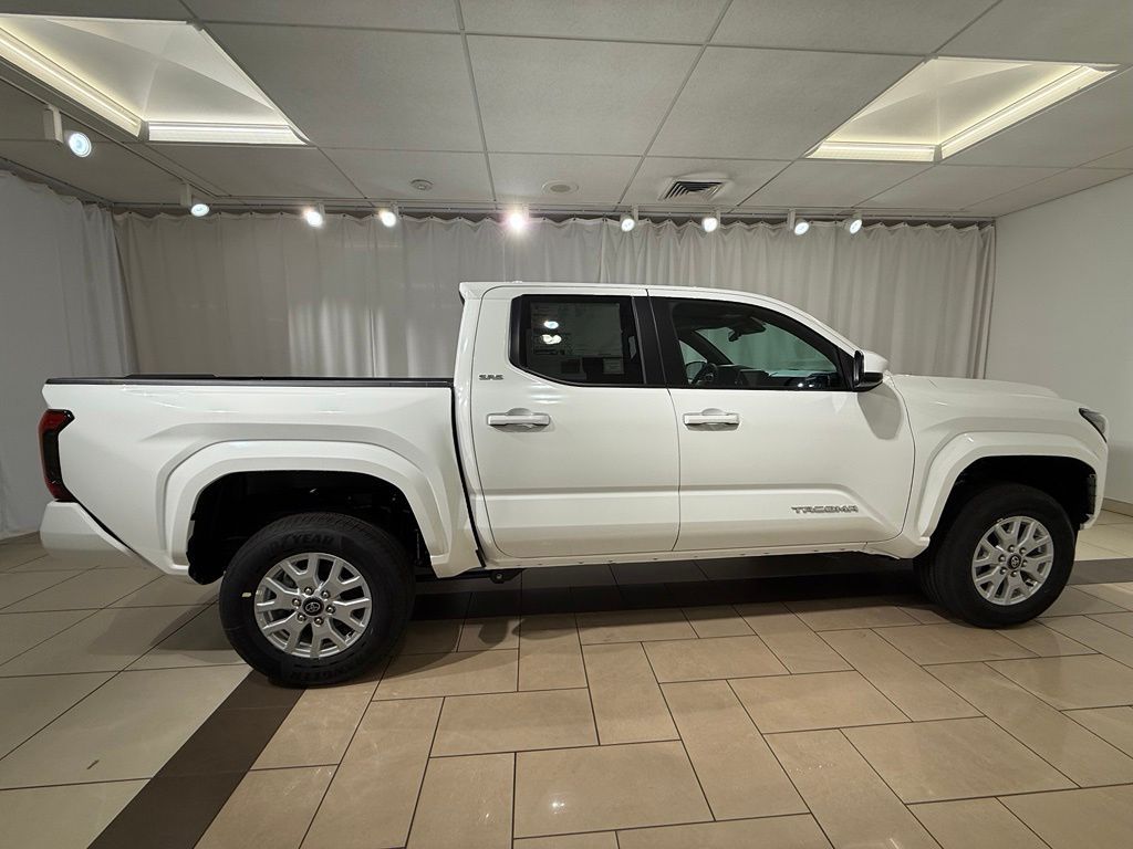 Thumbnail: 2026 Toyota Tacoma - 6