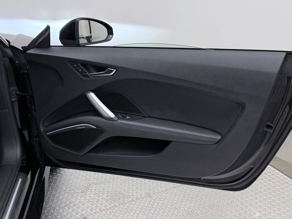 Thumbnail: 2022 Audi TT - 25