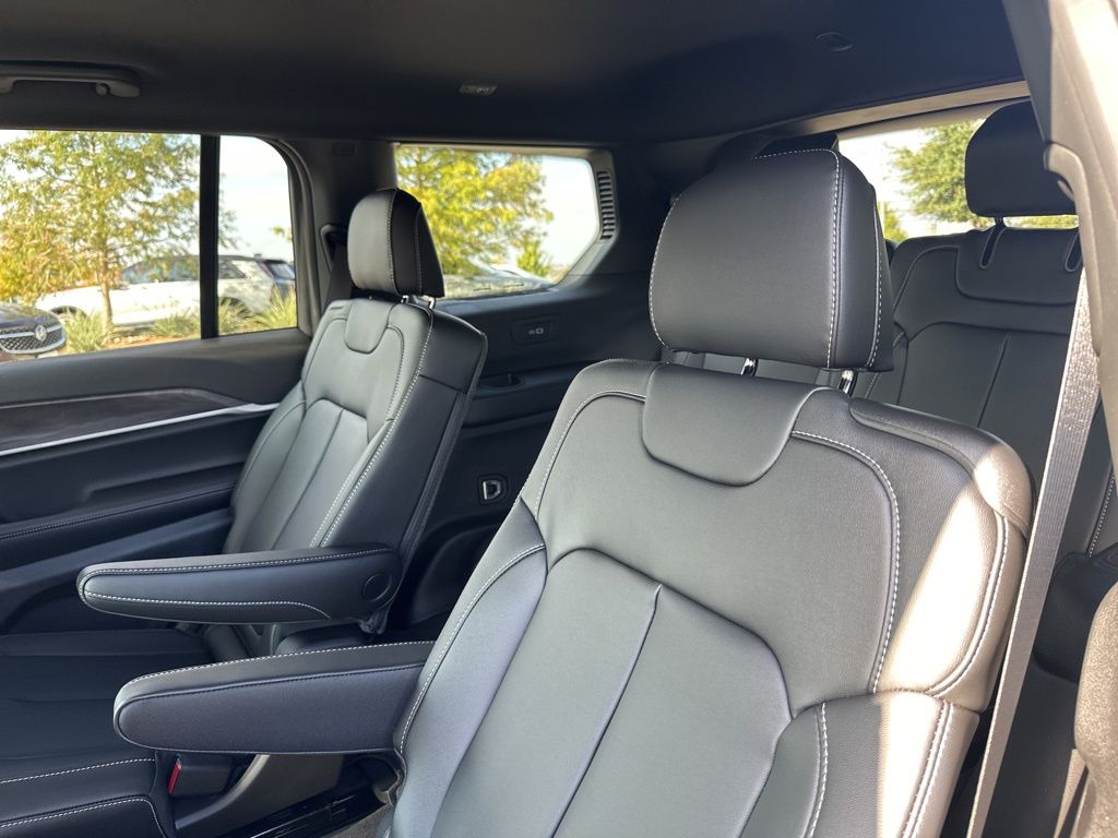 New Car 2025 Jeep Grand Cherokee L  Limited For Sale Under $50,000 In Austin, Texas