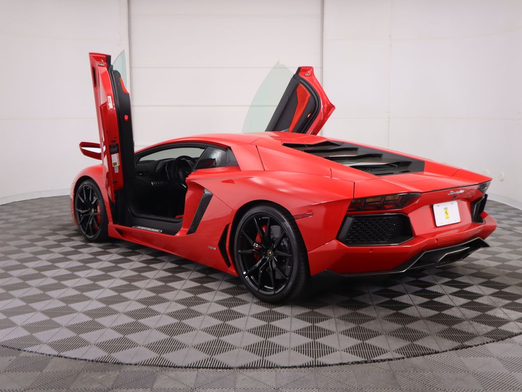 2014 Lamborghini Aventador  15