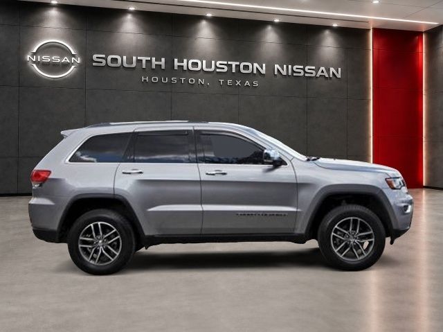 2018 Jeep Grand Cherokee Limited Silver at Bayway Cadillac of The Woodlands