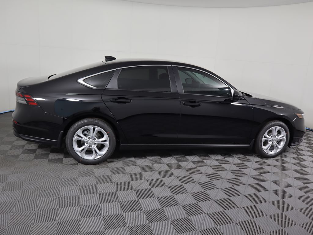 Thumbnail: 2025 Honda Accord - 4