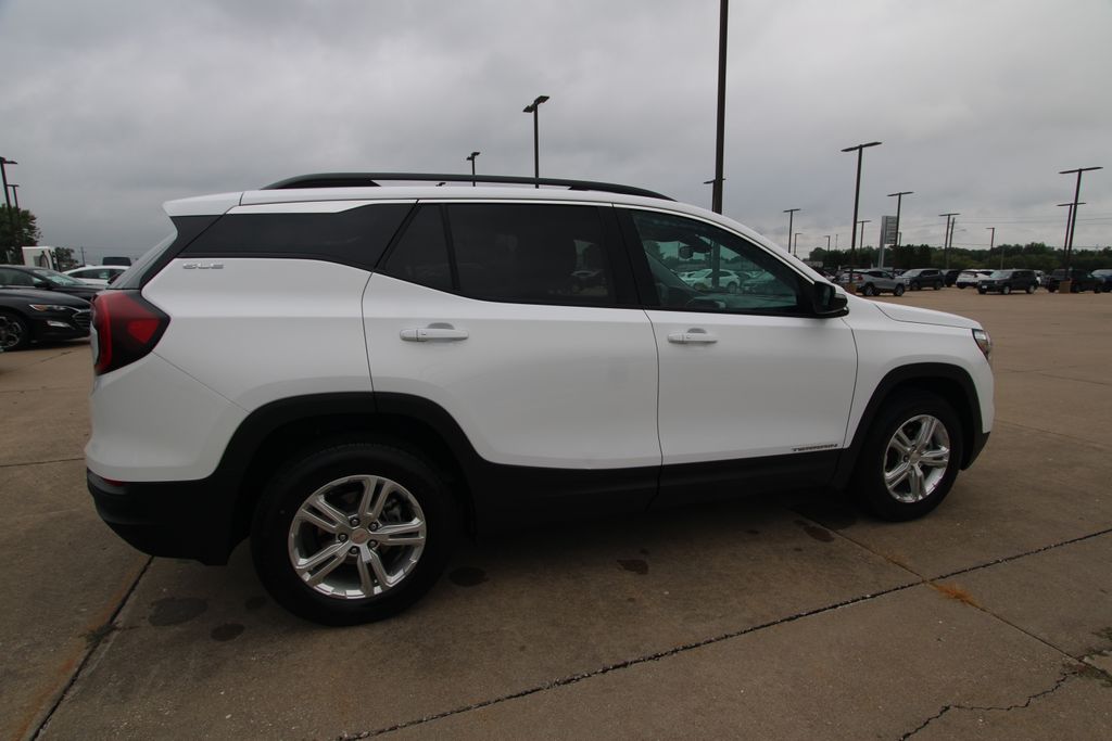 Used 2024 GMC Terrain SUV