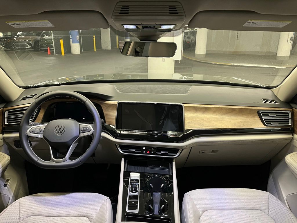 2026 Volkswagen Atlas SE w/Tech - Photo 7