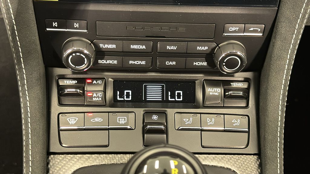 Thumbnail: 2025 Porsche 718 Cayman - 25