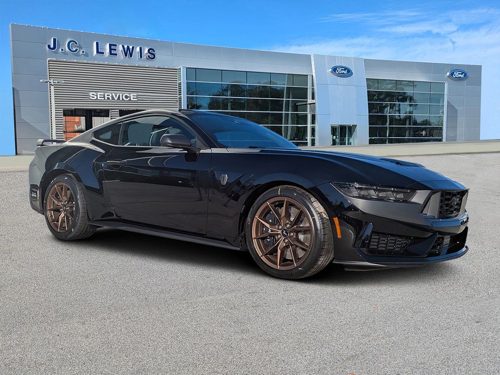 2026 Ford Mustang Dark Horse