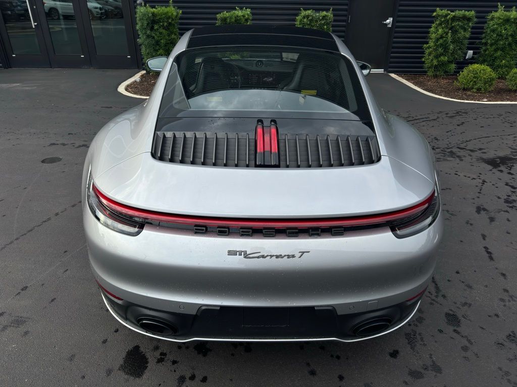 2023 Porsche 911 Carrera T 7