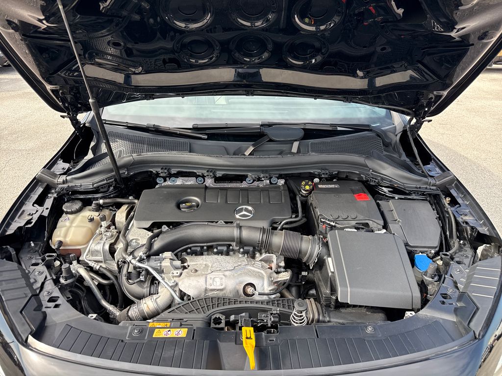 Certified Used 2023  Mercedes-Benz GLA 250 image 27