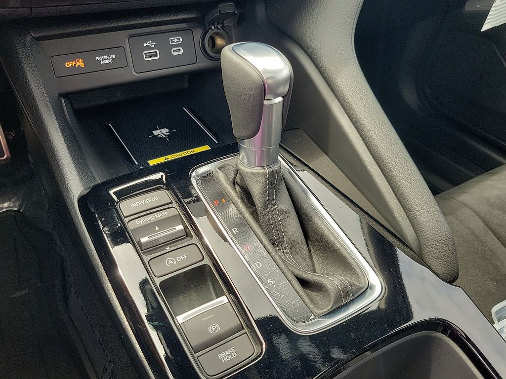 Thumbnail: 2025 Acura Integra - 9