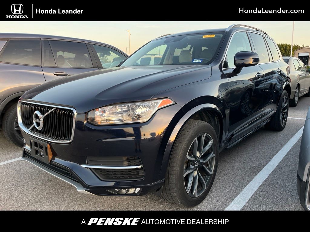 2016 Volvo XC90 T6 Momentum -
                  Leander, TX