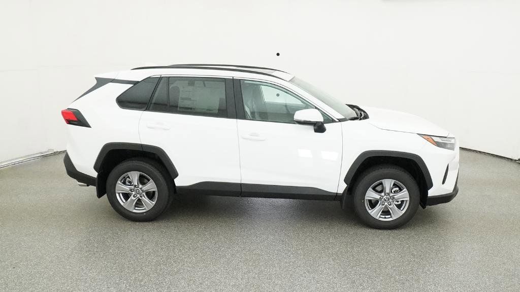 Thumbnail: 2025 Toyota RAV4 - 28