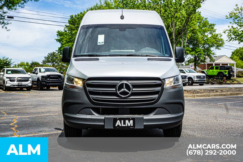 Used 2024 White Mercedes-Benz Passenger 144 WB image 10