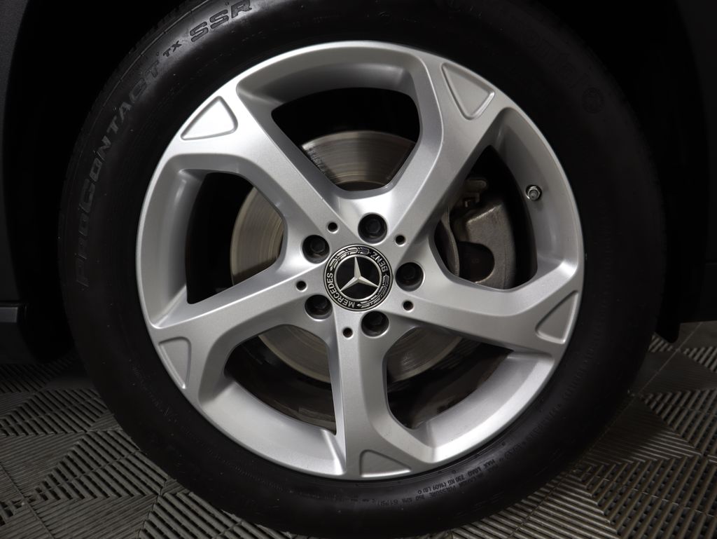 Thumbnail: 2019 Mercedes-Benz GLA - 31