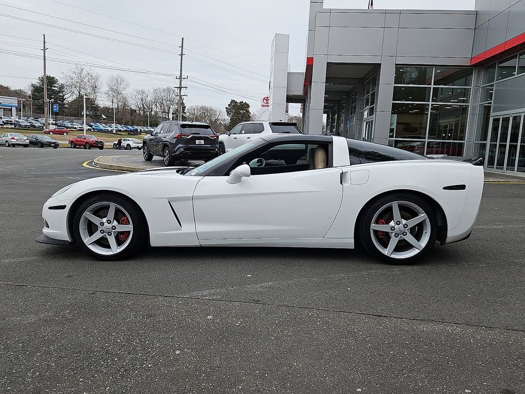 Thumbnail: 2005 Chevrolet Corvette - 8