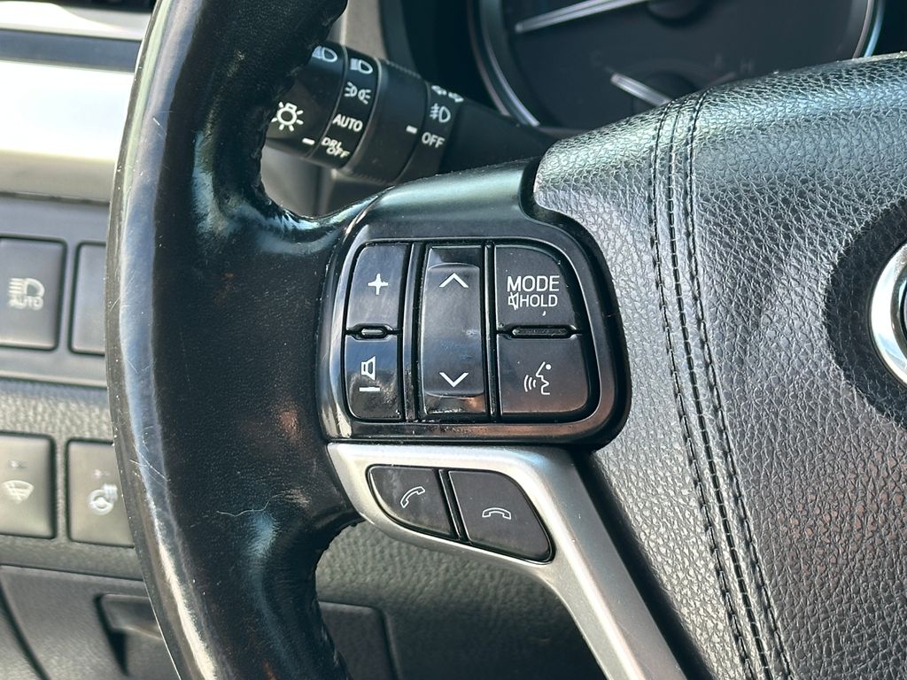 2017 Toyota Highlander Hybrid Limited Platinum