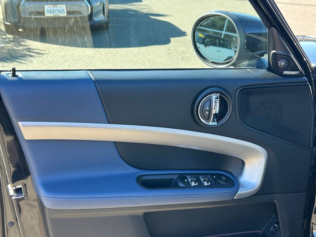 Thumbnail: 2023 MINI Cooper Countryman - 11