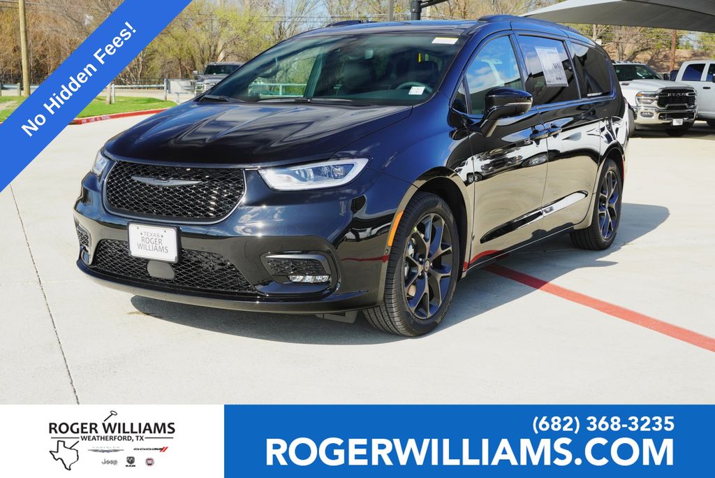 New 2026 Chrysler Pacifica