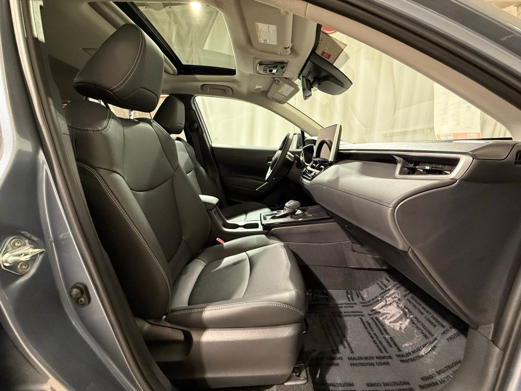 Thumbnail: 2026 Toyota Corolla Cross - 23