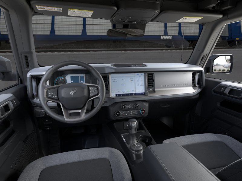 2025 Ford Bronco photo