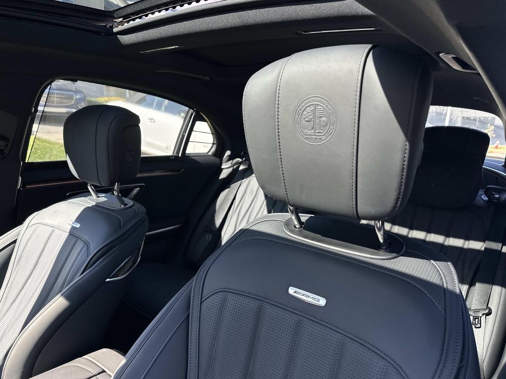 Thumbnail: 2026 Mercedes-Benz S-Class - 18