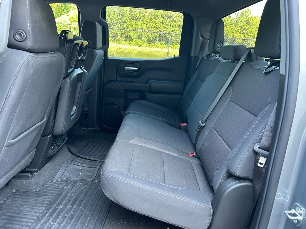 2024 Chevrolet Silverado 1500 Custom 11