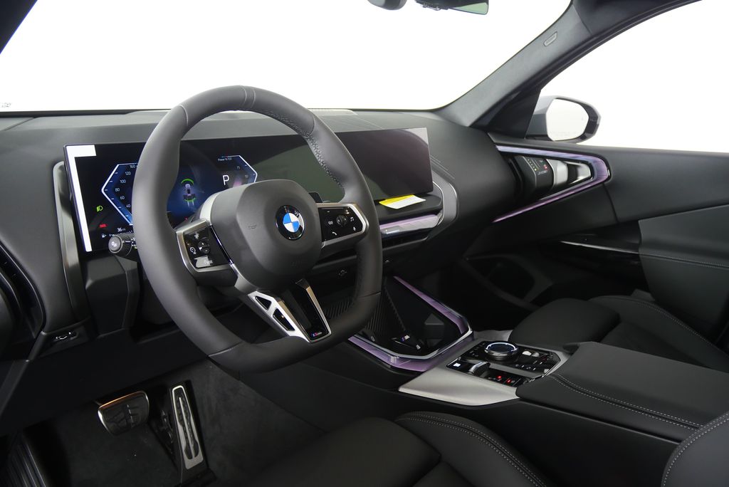 Thumbnail: 2026 BMW X3 - 12
