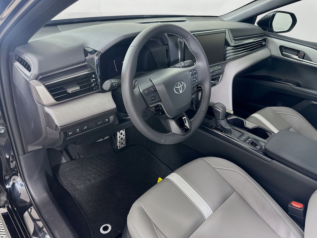 Thumbnail: 2025 Toyota Camry - 9