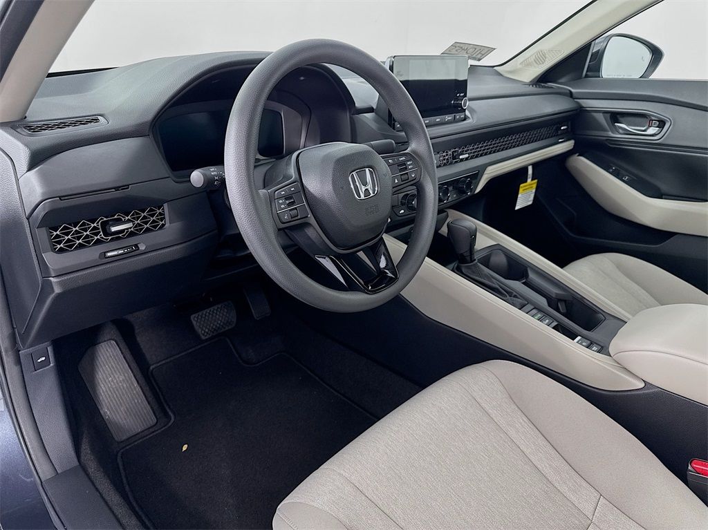 2025 Honda Accord SE photo