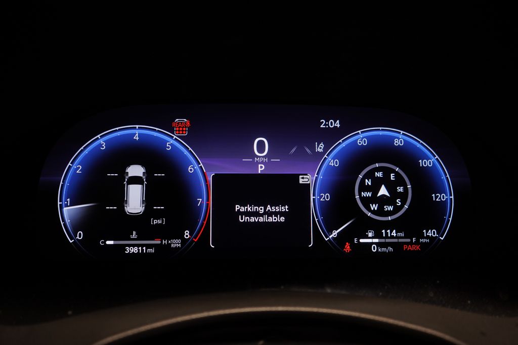 Thumbnail: 2023 Toyota Highlander - 21