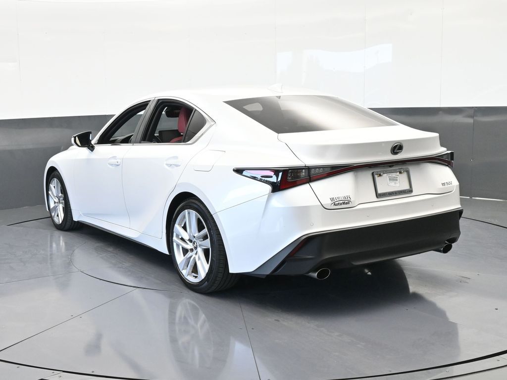 Used 2024 White Lexus 300 image 4