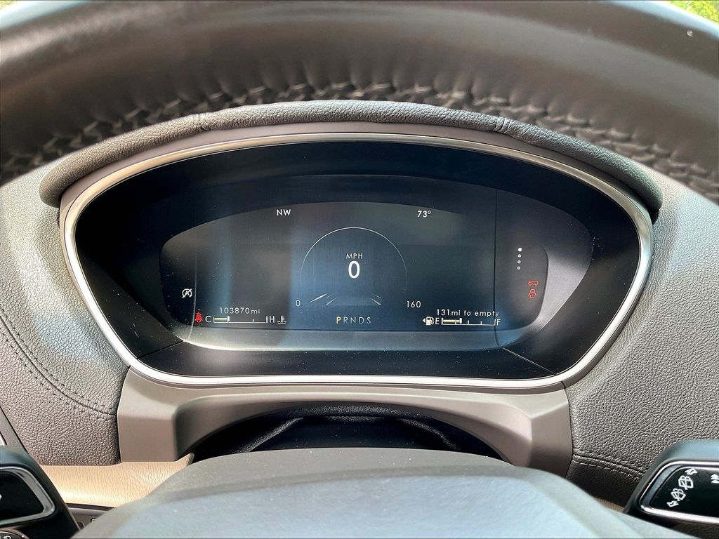 2019 Lincoln Nautilus — photo 15