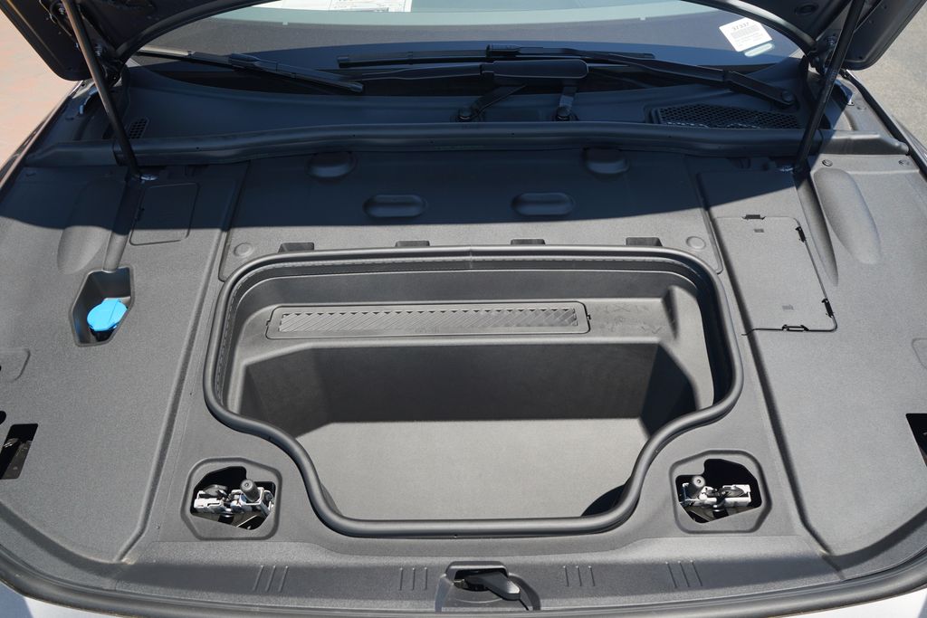 Thumbnail: 2025 Audi A6 - 12