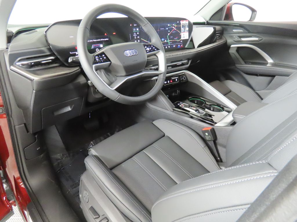 Thumbnail: 2025 Audi Q5 - 25