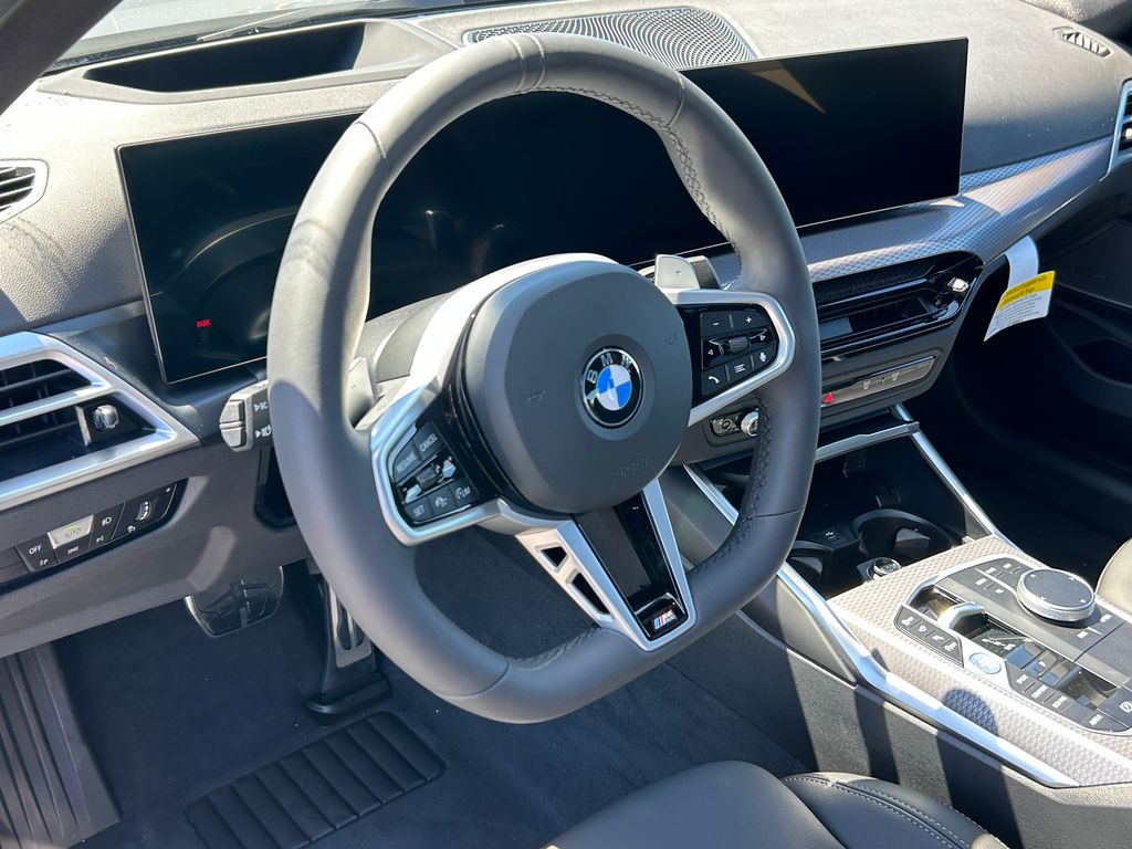Thumbnail: 2026 BMW 3 Series - 13