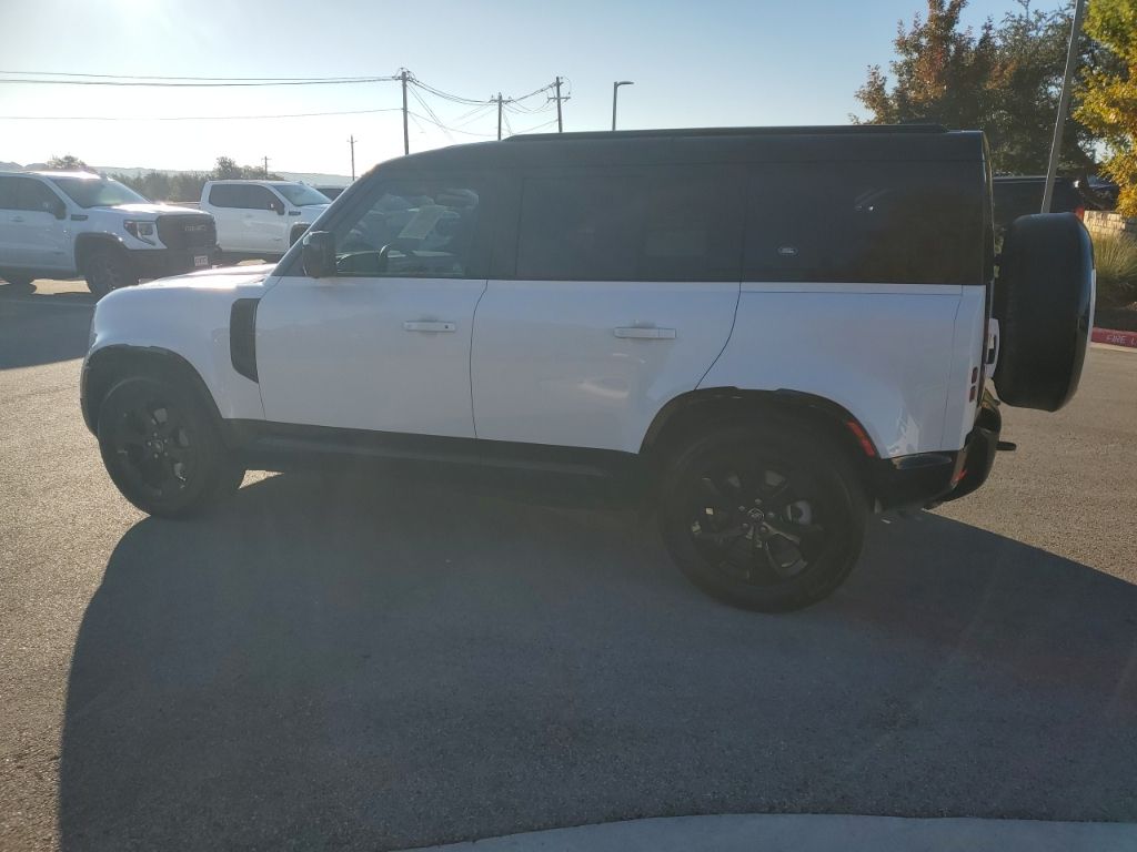 Used Car 2024 Land Rover Defender 110  X-dynamic Se For Sale Under $70,000 In Austin, Texas