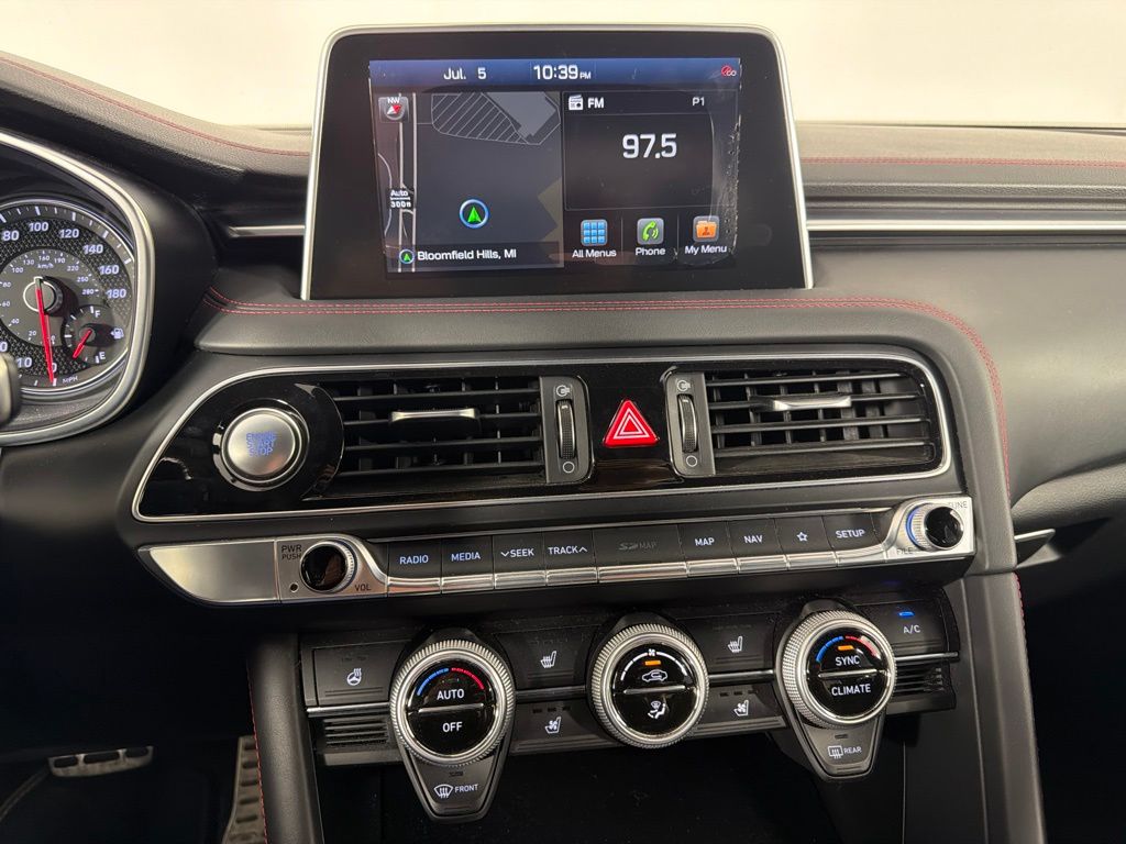 Thumbnail: 2020 Genesis G70 - 30
