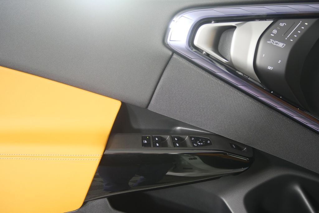 Thumbnail: 2026 BMW X3 - 9