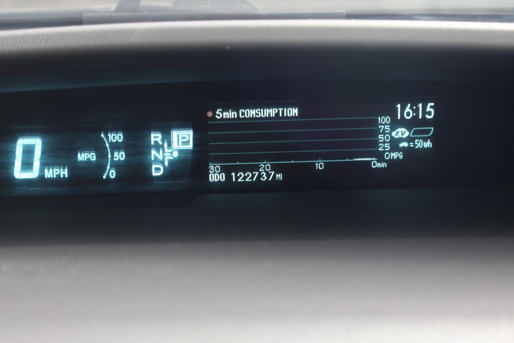 2012 Toyota Prius Three 17