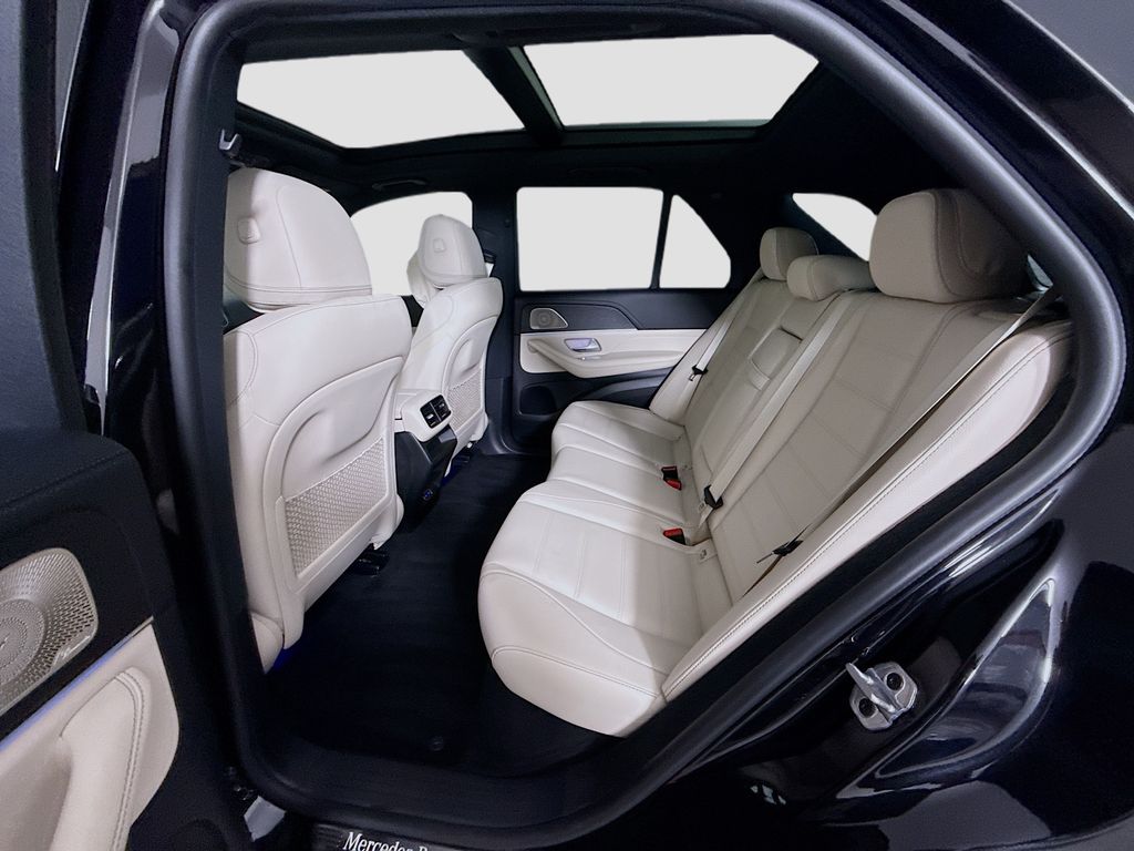 Thumbnail: 2026 Mercedes-Benz GLE - 22