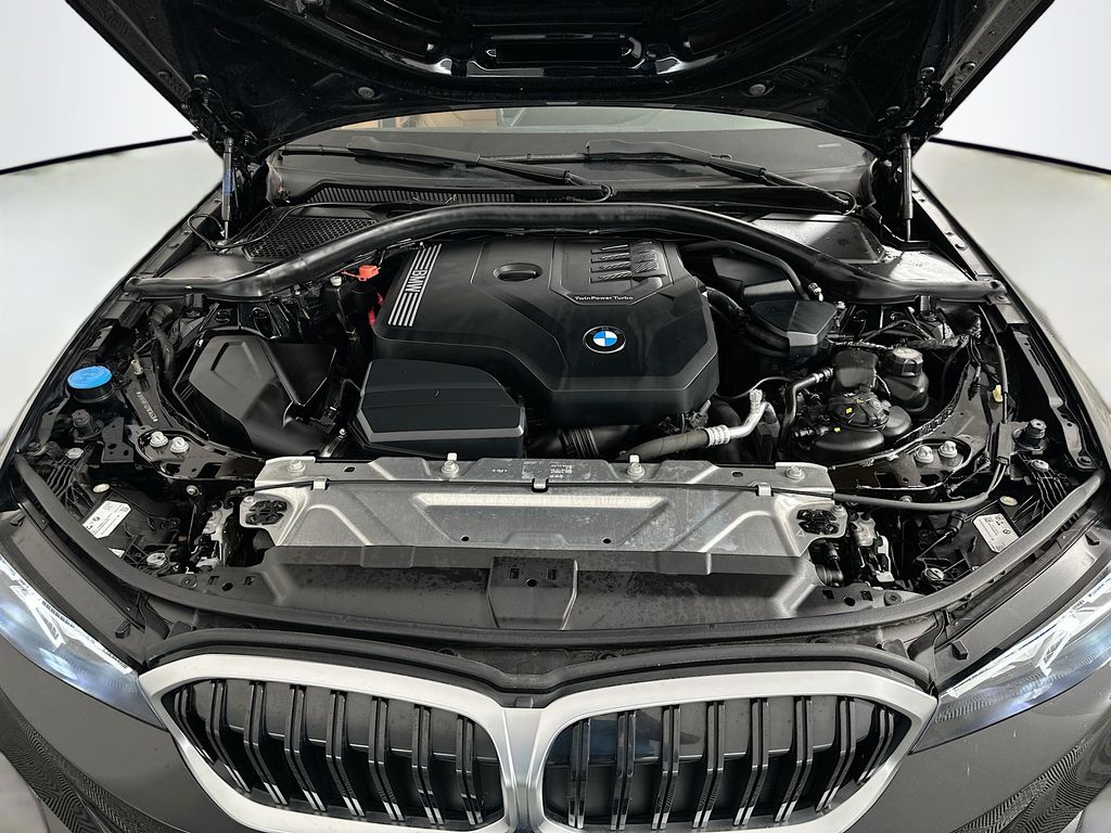 Thumbnail: 2023 BMW 3 Series - 31