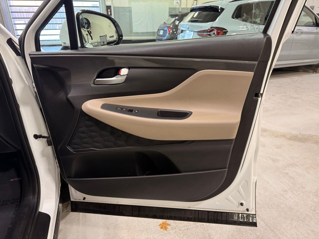 Thumbnail: 2023 Hyundai Santa Fe - 27