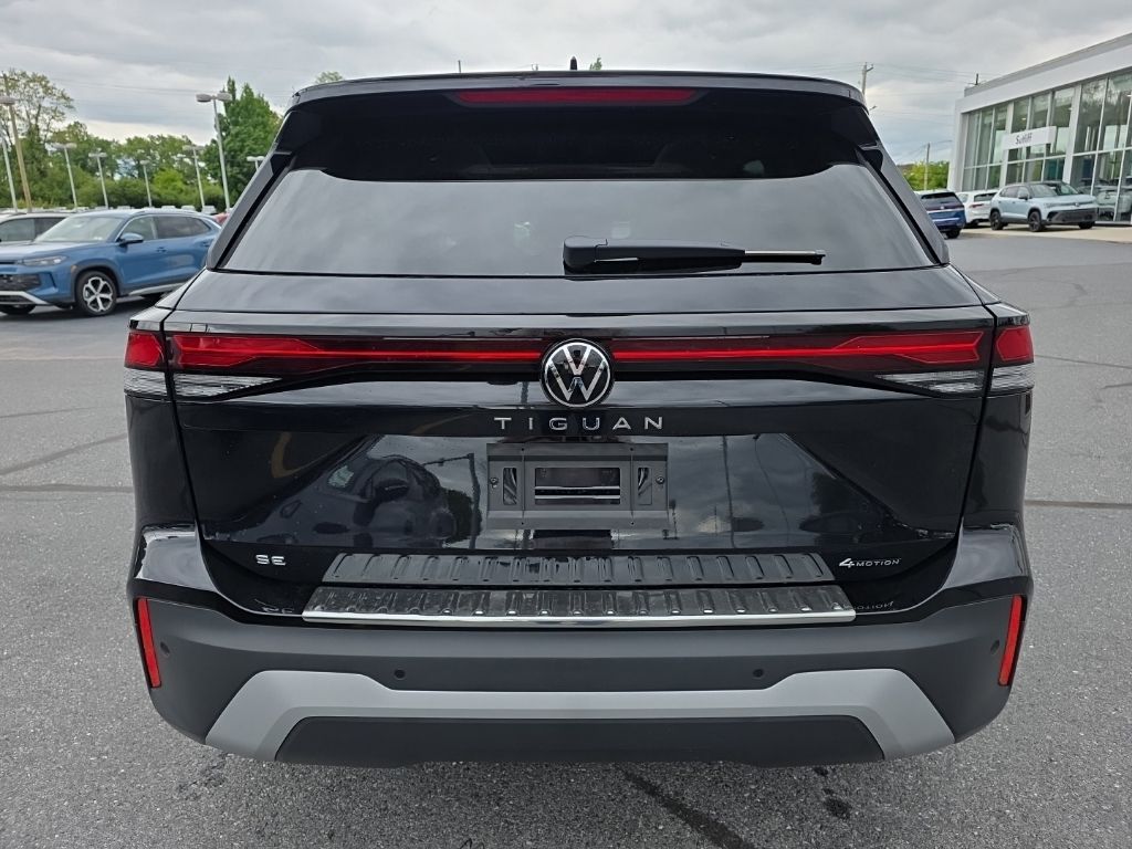 2026 Volkswagen Tiguan 2.0T SE Black at Audi Porsche Sewickley