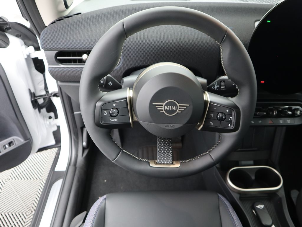 Thumbnail: 2025 MINI Cooper - 12