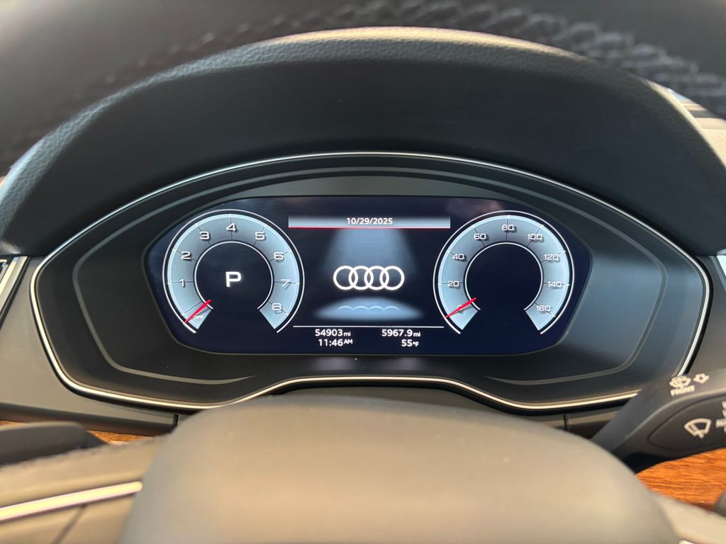 2023 Audi Q5 45 S line Premium