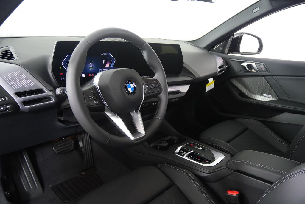 Thumbnail: 2026 BMW 2 Series - 13